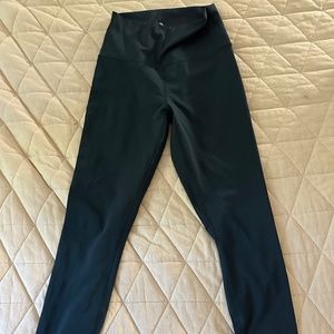90 Deg Forest Green 7/8 Yoga Pant Medium